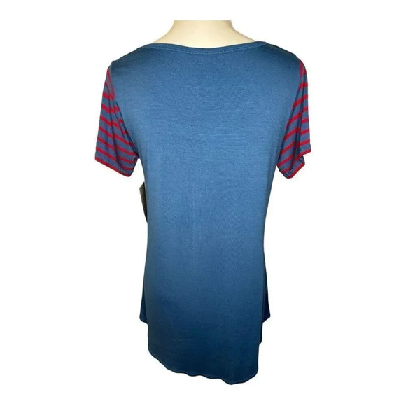 NEW LuLaRoe Women’s Small Blue Classic Tee With Red Stripes NWT - Picture 2 of 6
